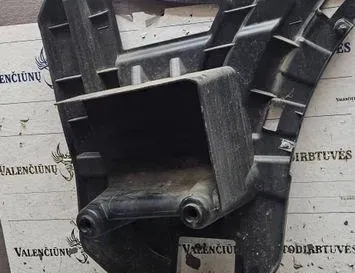 Скоба за задна лява броня