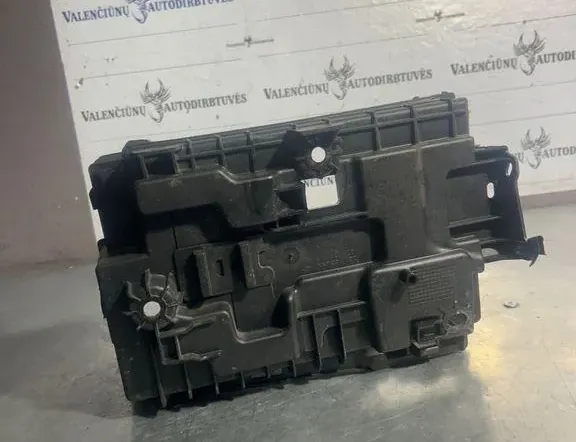 Държач за батерия