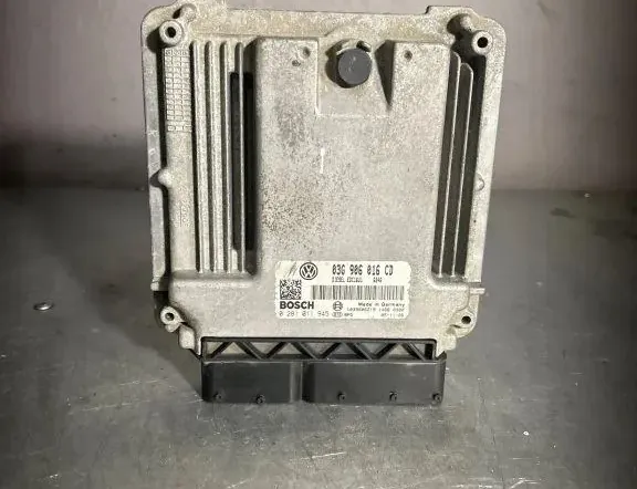 Блок за управление на двигателя ECU