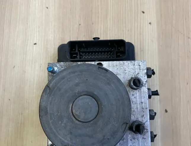ABS помпа