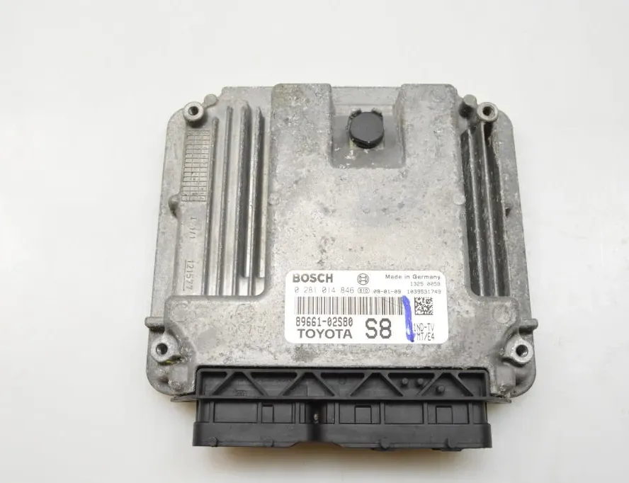 Блок за управление на двигателя ECU