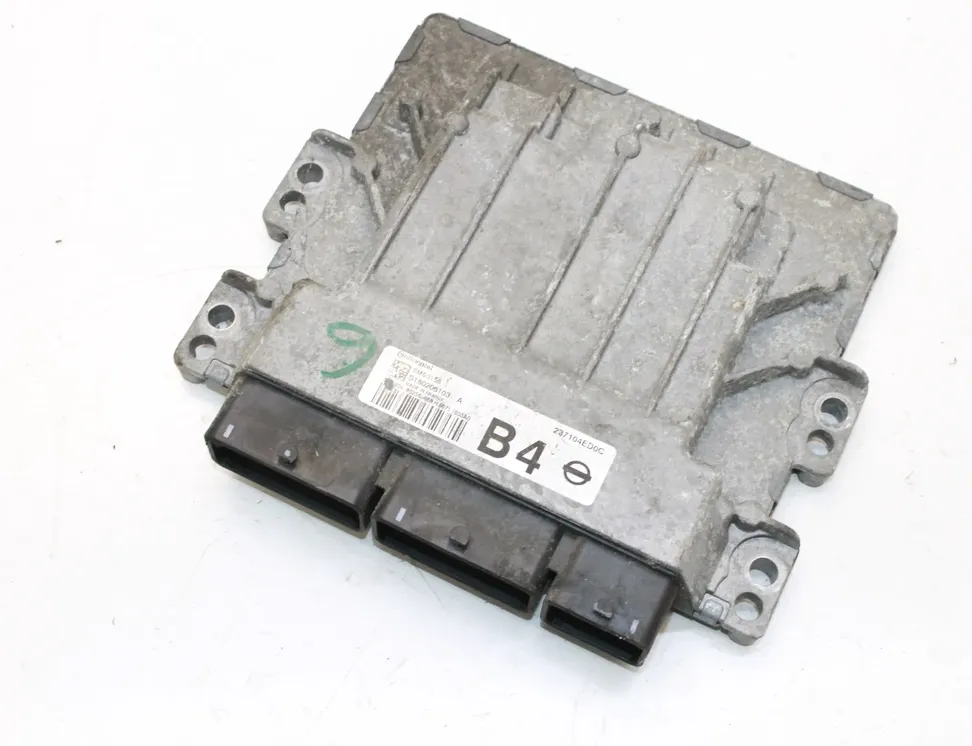 Блок за управление на двигателя ECU