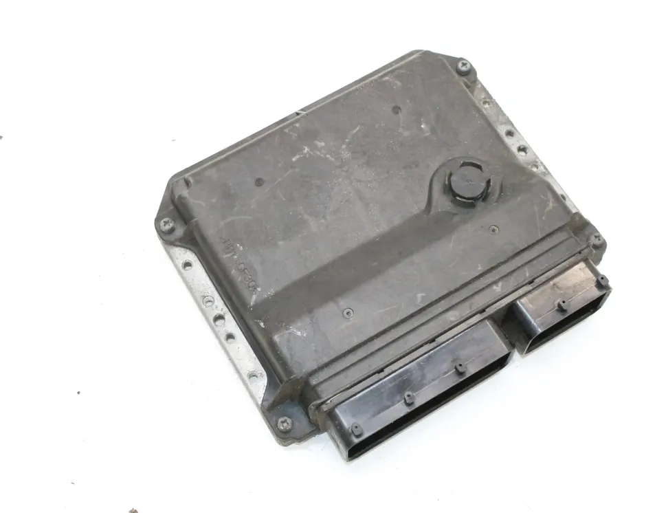 Блок за управление на двигателя ECU