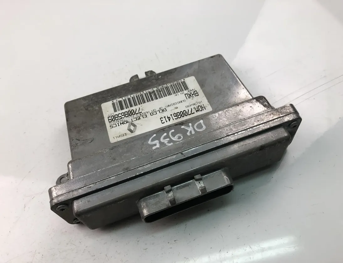 Блок за управление на двигателя ECU
