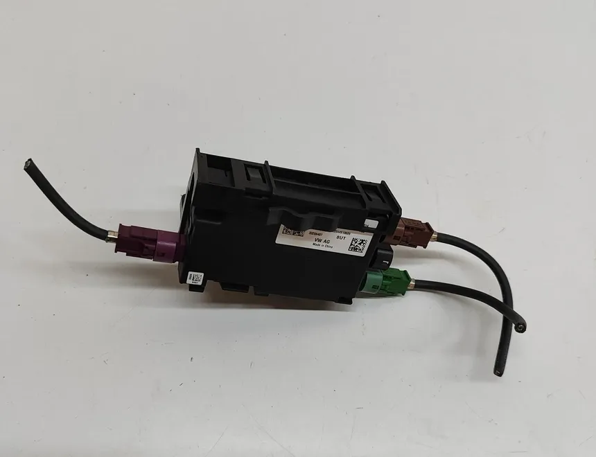 USB/AUX контролен блок