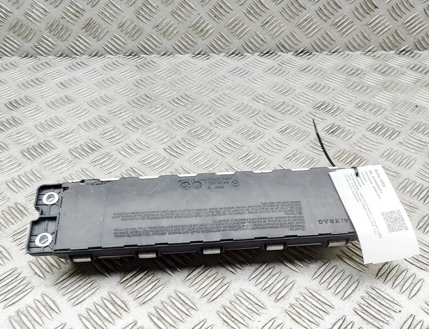 SRS Airbag за колена
