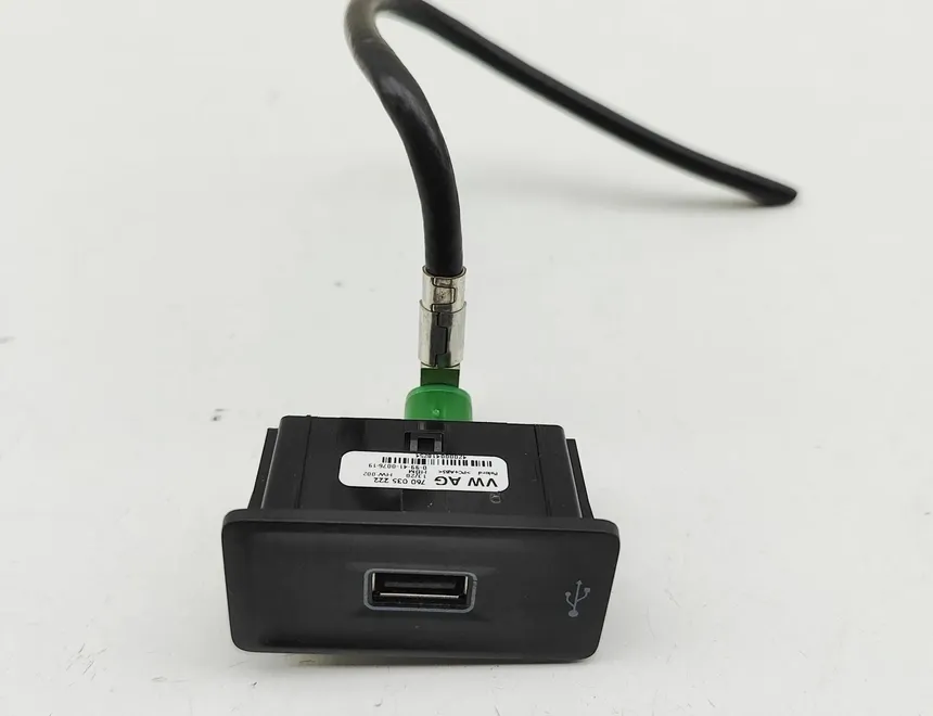 USB
