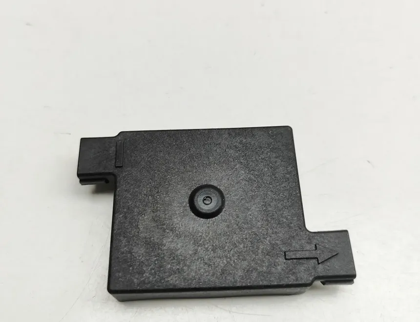 AUDI A6 C7/4G (2010-2020) Други части на предния капак - AUDI · A6 · C7/4G (2010-2020) · 4H0823543