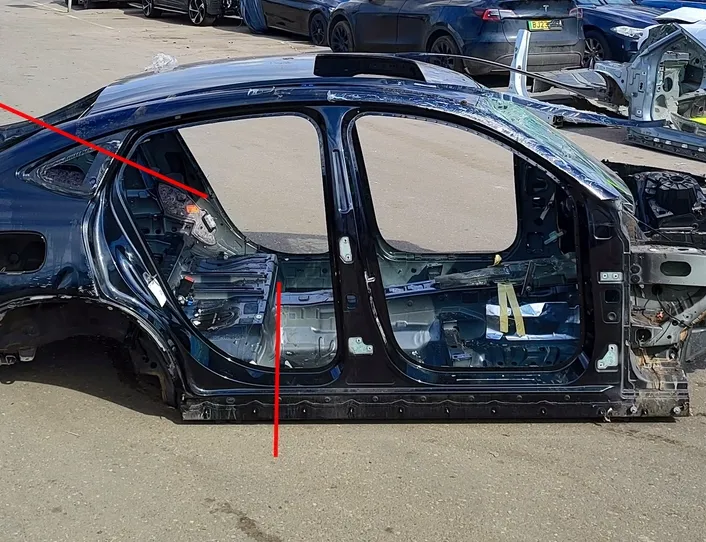 Заден десен четвърт панел
