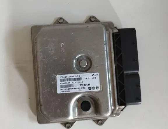 Блок за управление на двигателя ECU