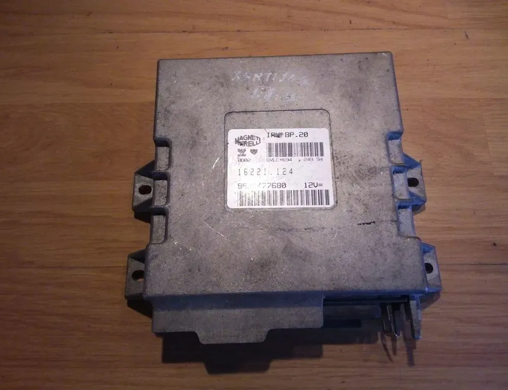 Блок за управление на двигателя ECU