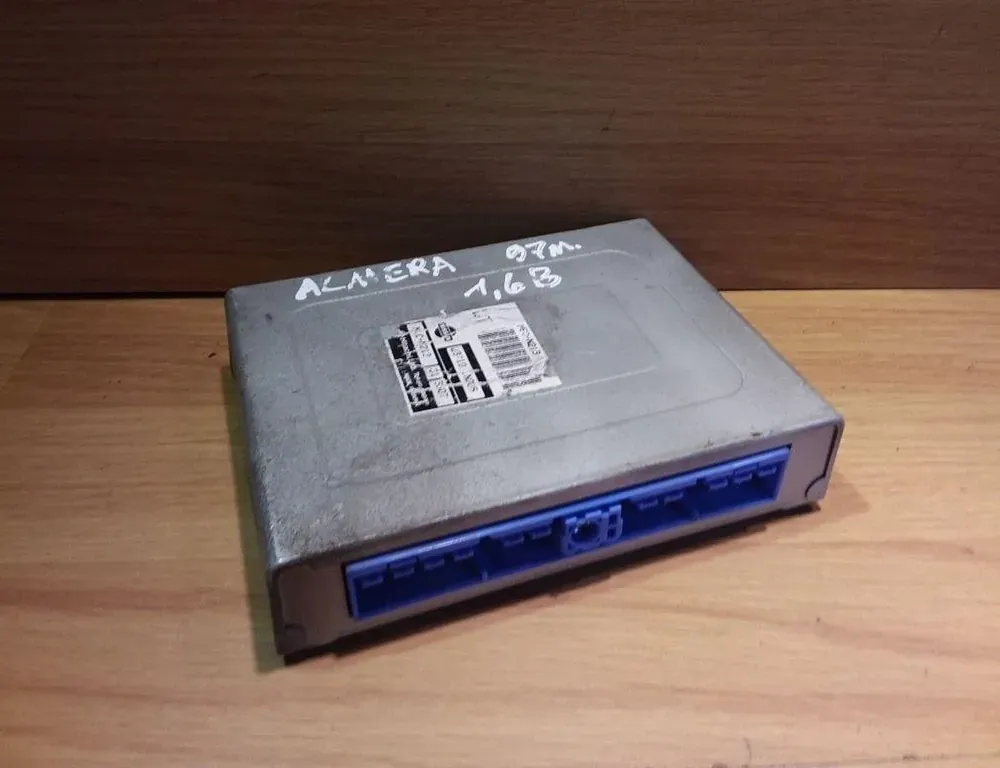 Блок за управление на двигателя ECU