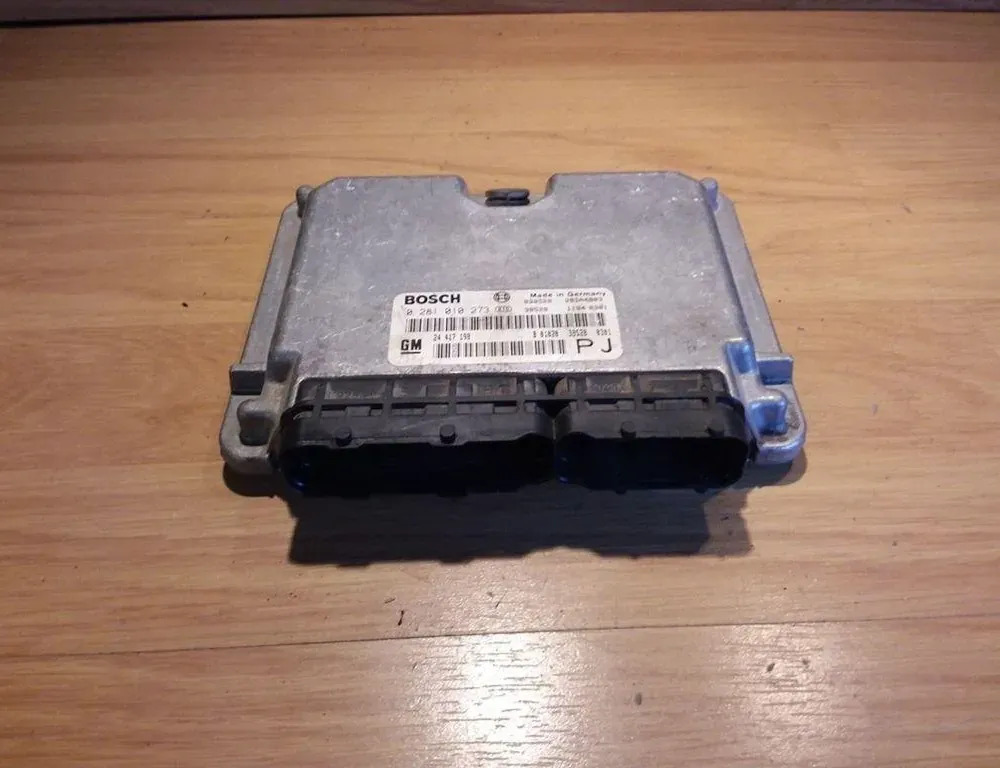 Блок за управление на двигателя ECU