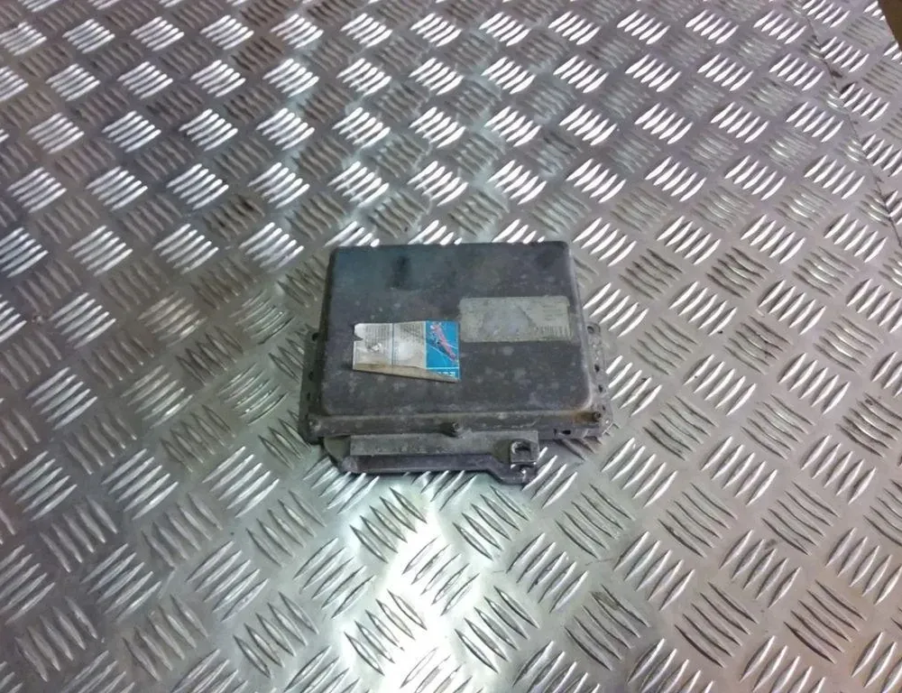 Блок за управление на двигателя ECU