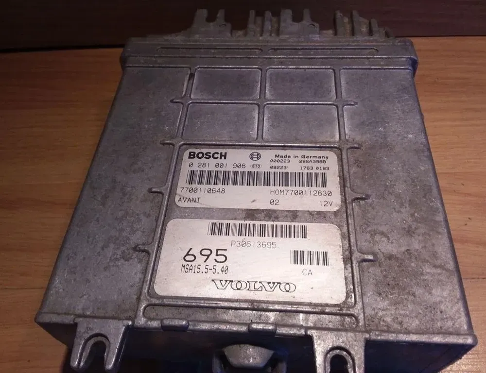 Блок за управление на двигателя ECU