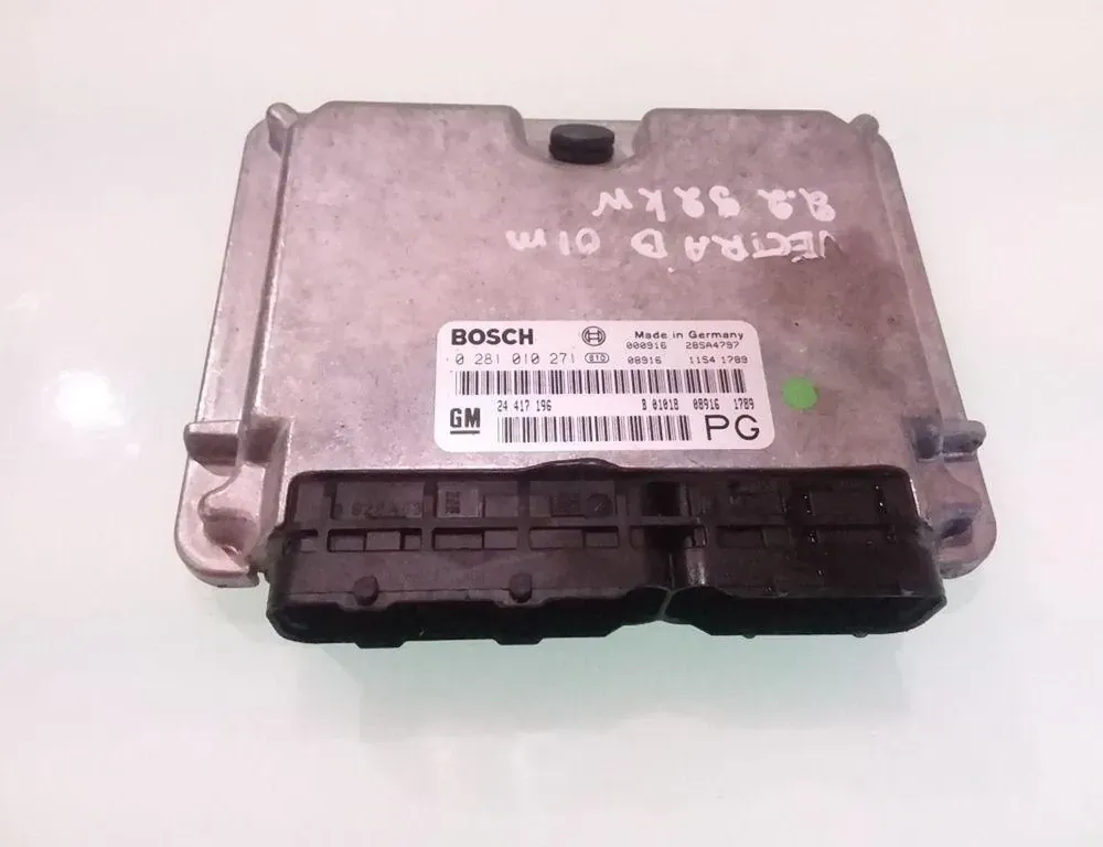 Блок за управление на двигателя ECU
