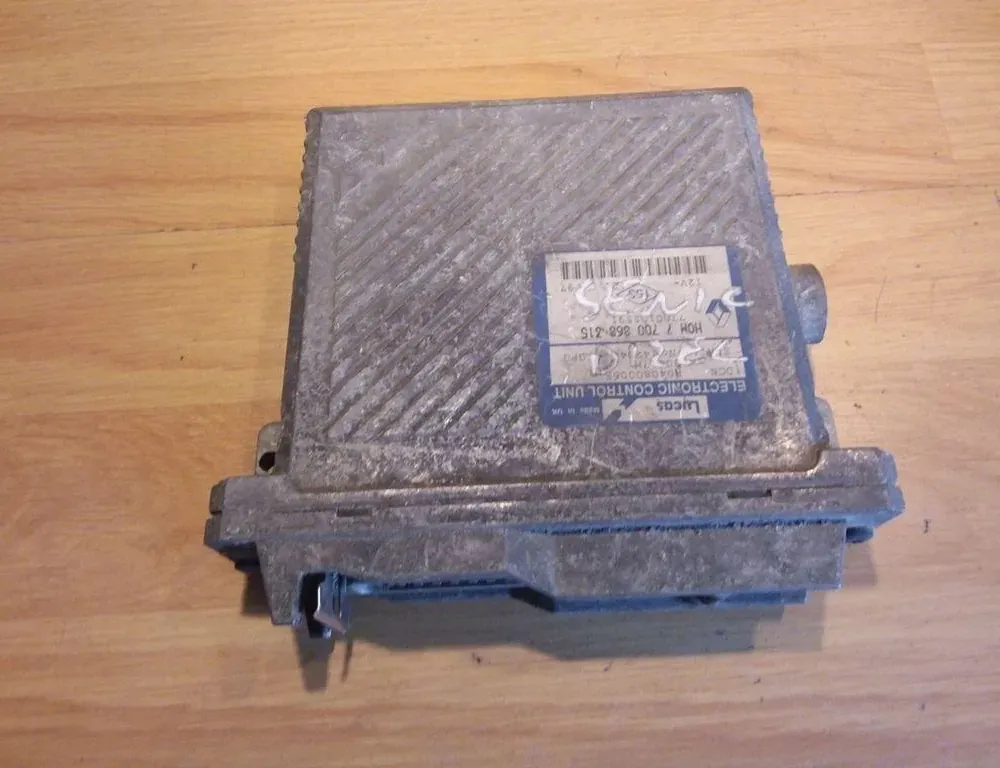 Блок за управление на двигателя ECU