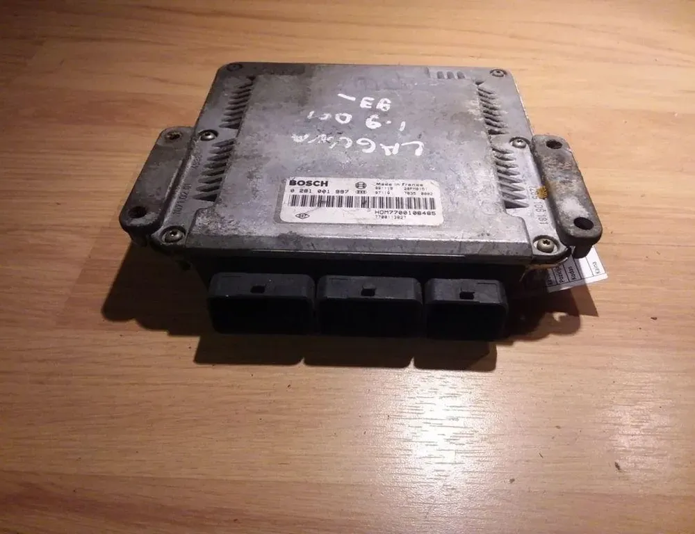 Блок за управление на двигателя ECU