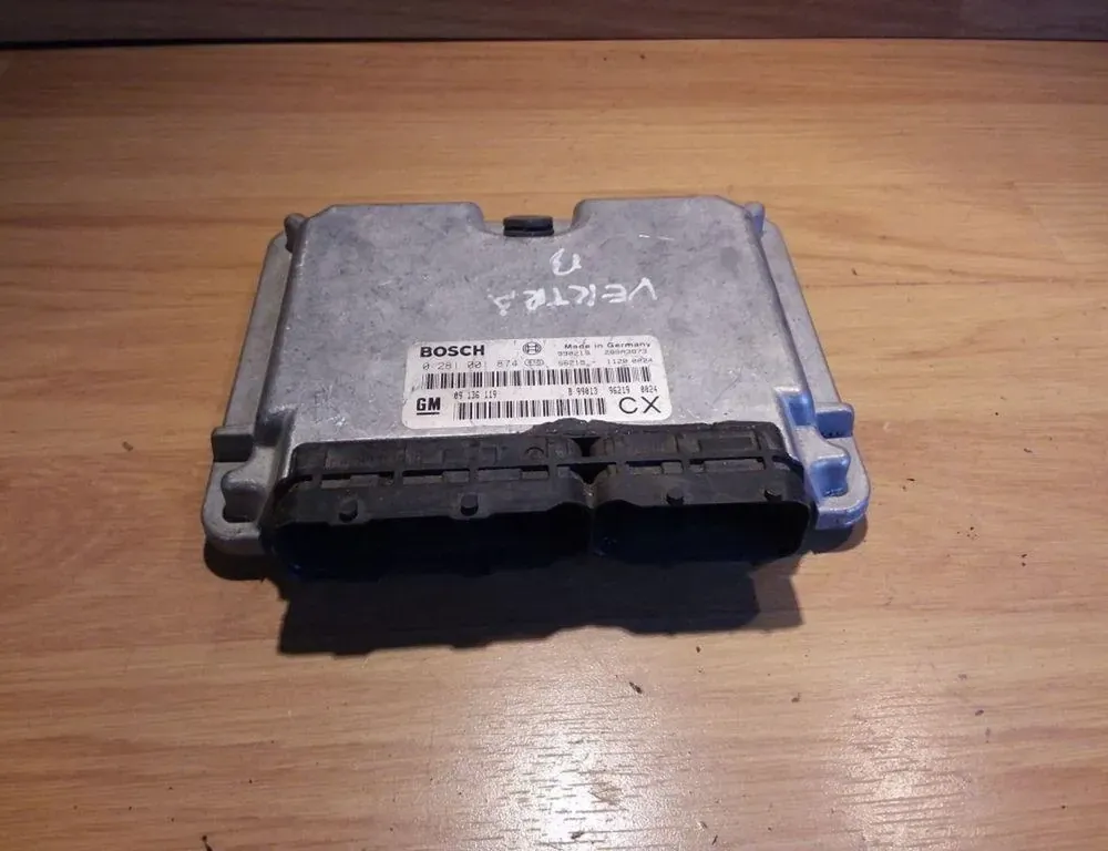 Блок за управление на двигателя ECU