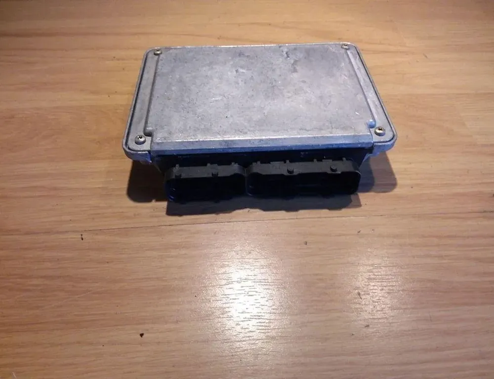 Блок за управление на двигателя ECU