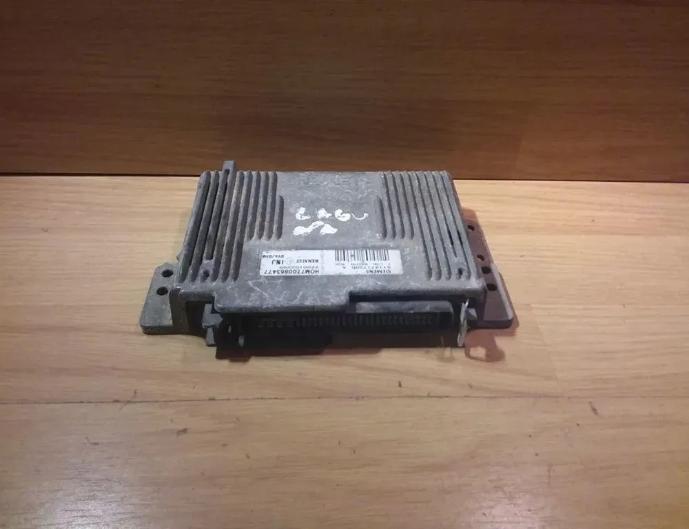 Блок за управление на двигателя ECU