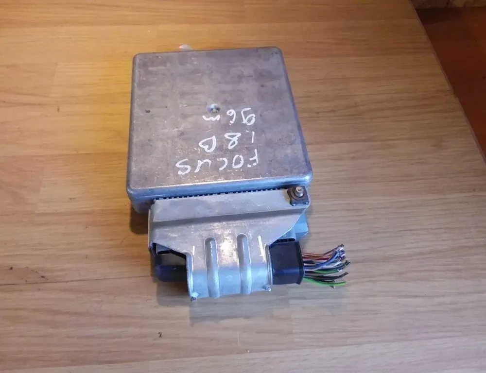 Блок за управление на двигателя ECU