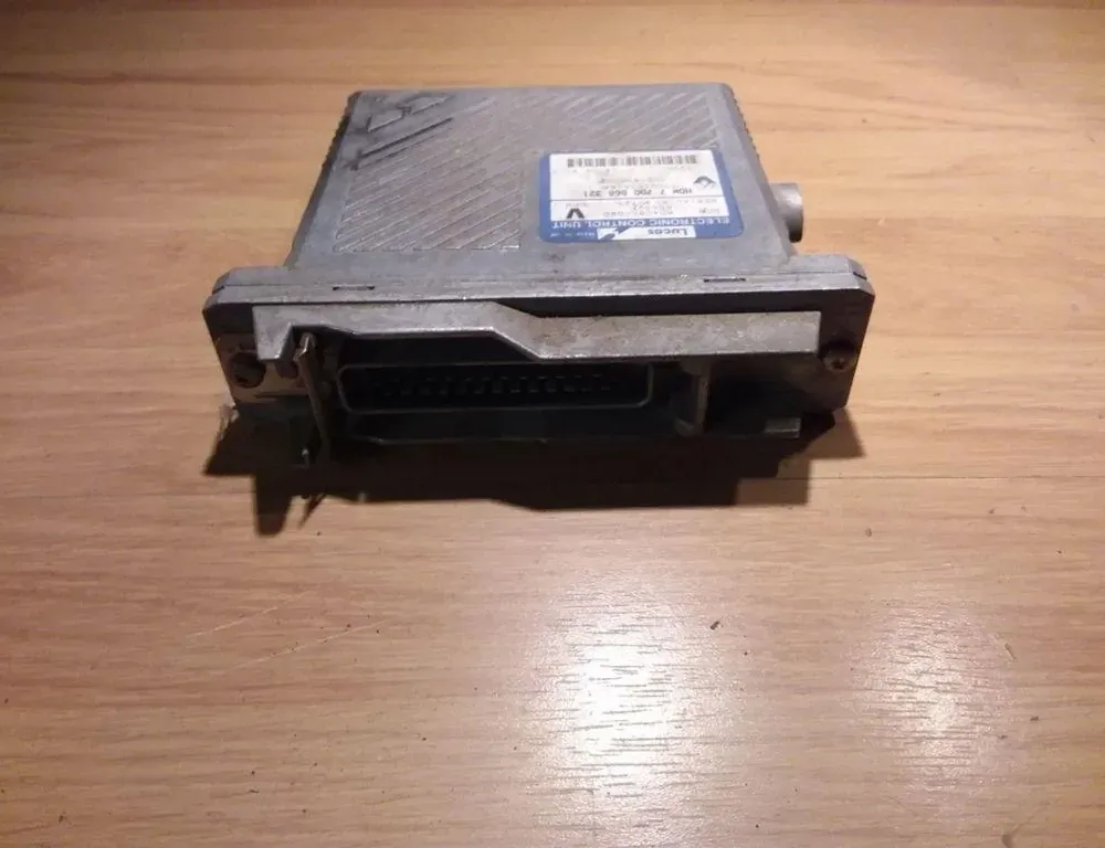 Блок за управление на двигателя ECU