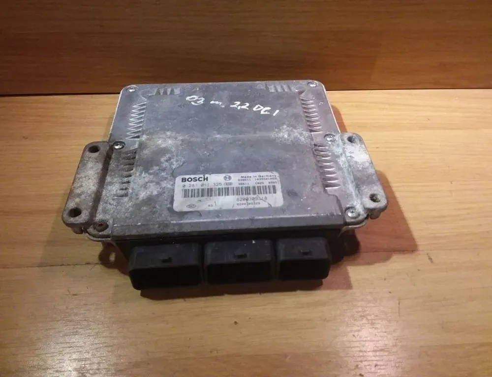 Блок за управление на двигателя ECU