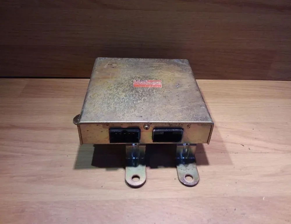 Блок за управление на двигателя ECU