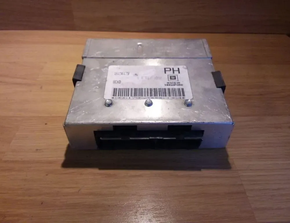 Блок за управление на двигателя ECU