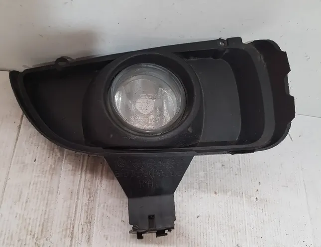 MAZDA MPV LW (1999-2006) Комплект предни фарове за мъгла - MAZDA · MPV · LW (1999-2006) · LD4850C11