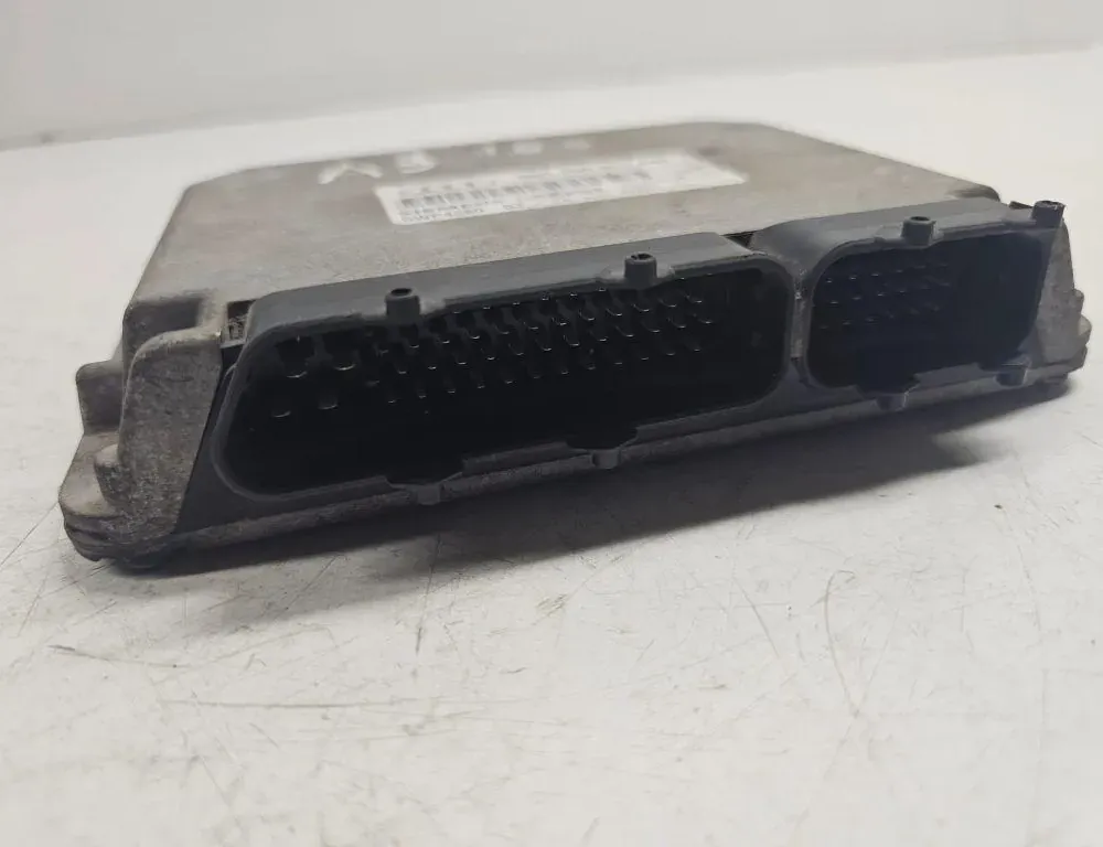 Блок за управление на двигателя ECU