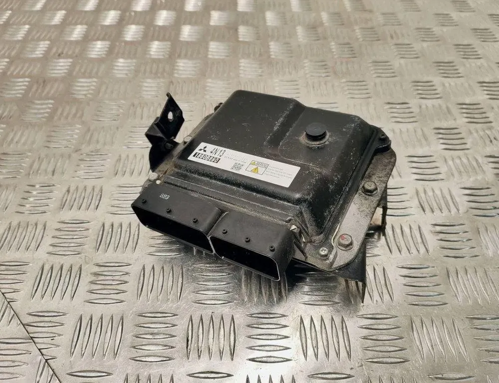 Блок за управление на двигателя ECU