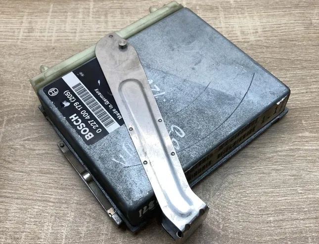 Блок за управление на двигателя ECU