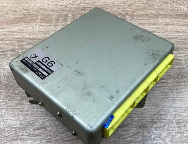 Блок за управление на двигателя ECU