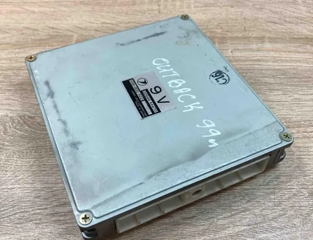 Блок за управление на двигателя ECU