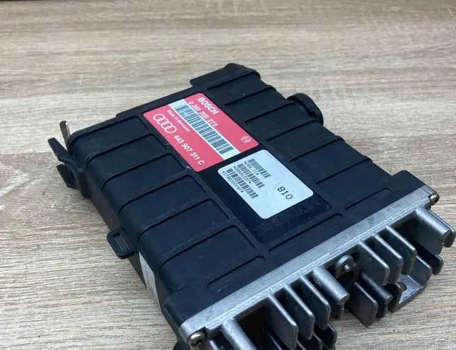 Блок за управление на двигателя ECU