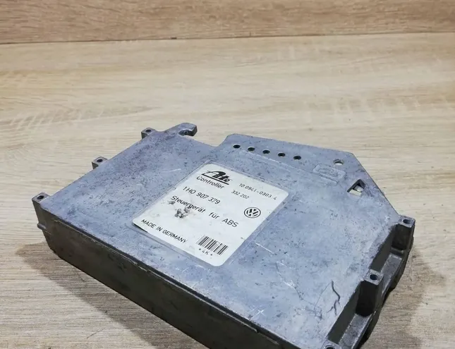 Блок за управление на ABS