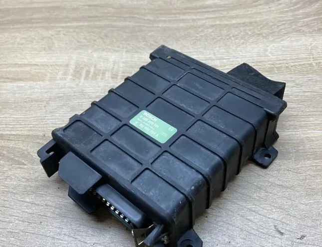 Блок за управление на двигателя ECU