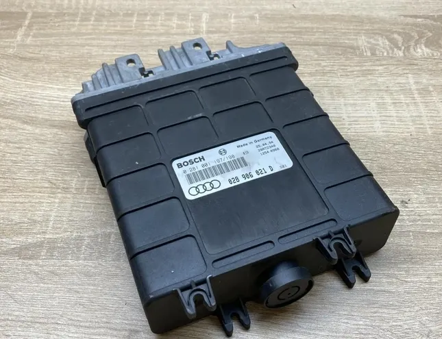Блок за управление на двигателя ECU