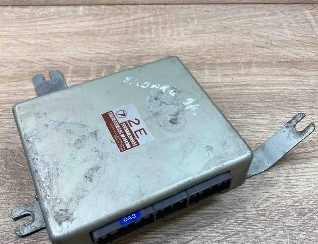 Блок за управление на двигателя ECU