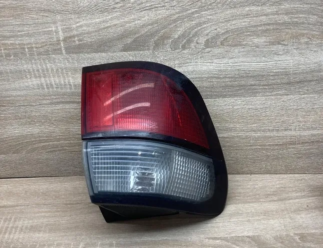 MAZDA 626 GE (1991-1997) Габаритна лампа - MAZDA · 626 · GE (1991-1997) · R2265, PY21W