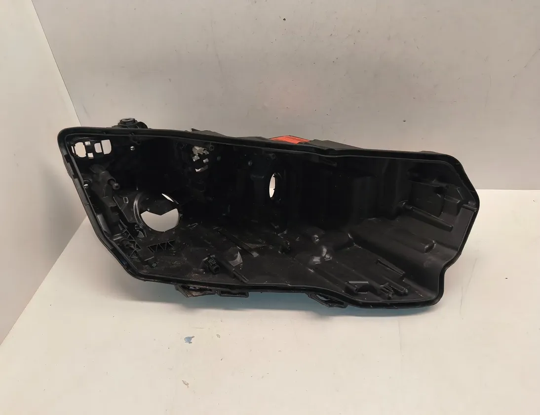 SKODA Octavia 3 generation (2013-2020) Десен преден фар - SKODA · Octavia · 3 generation (2013-2020) · 5E4941036