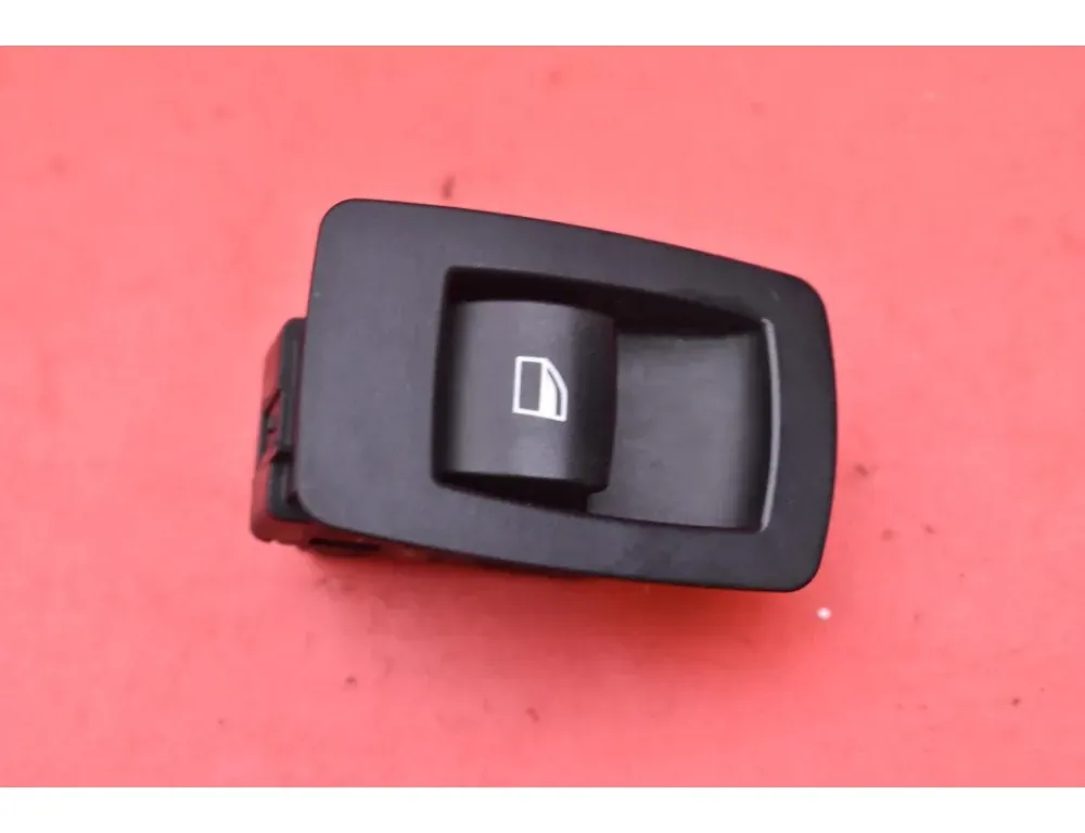 Превключвател за прозорец на предната лява врата