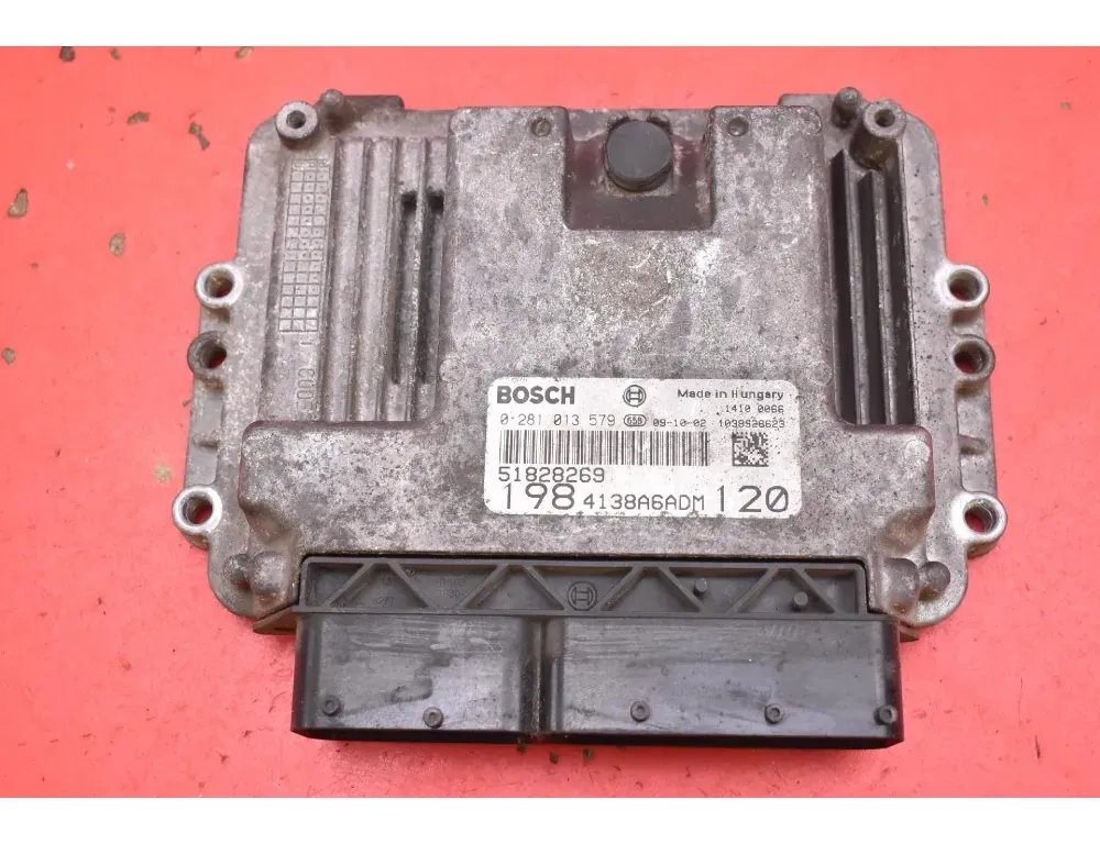 Блок за управление на двигателя ECU