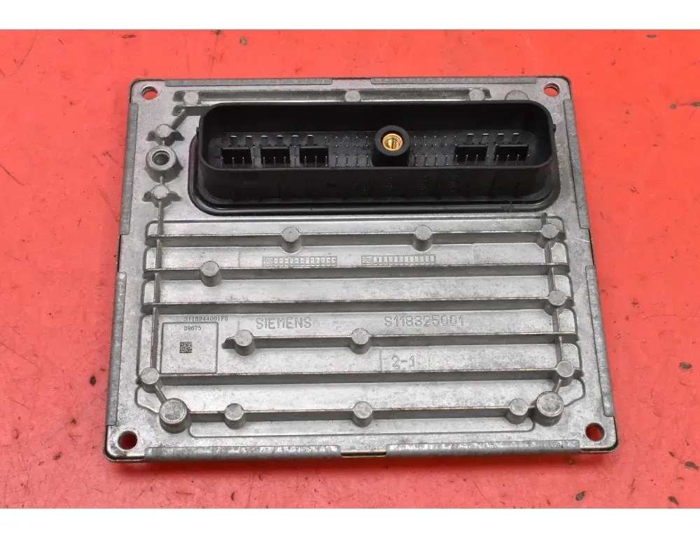 Блок за управление на двигателя ECU