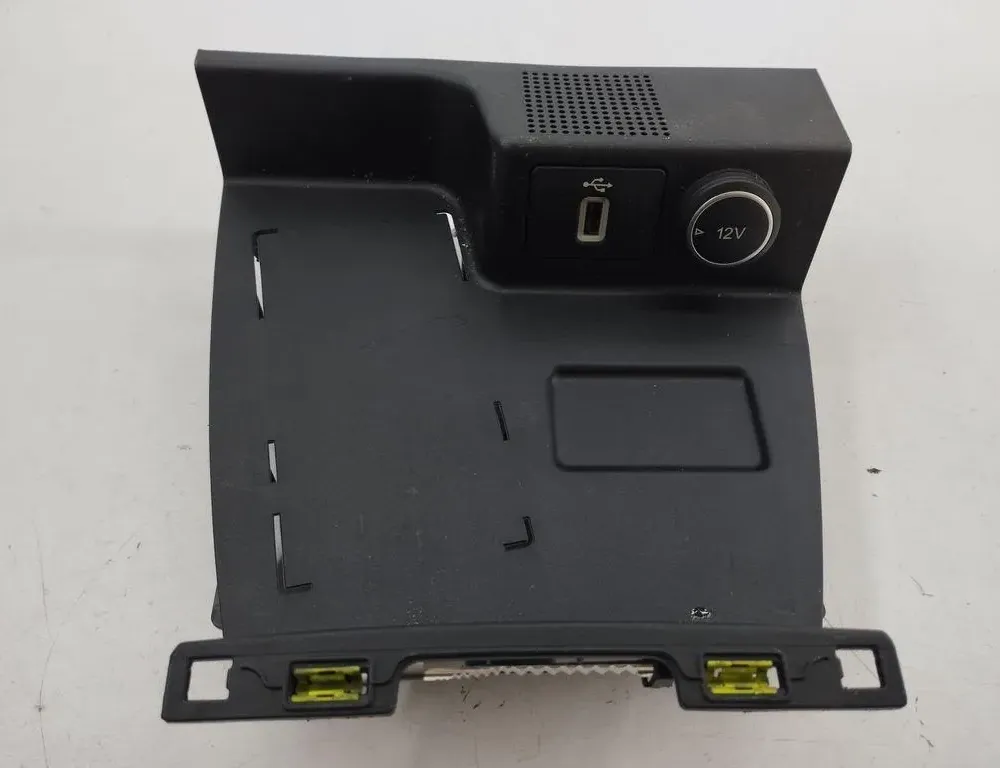 12 V контакт