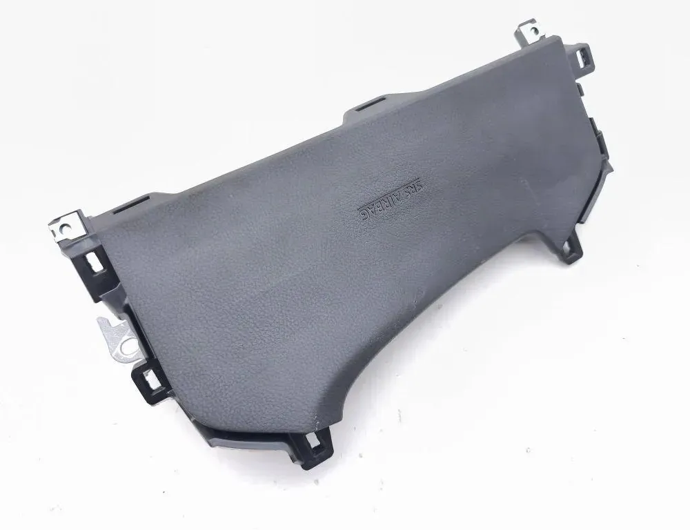 SRS Airbag за колена