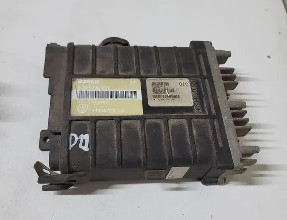 Блок за управление на двигателя ECU