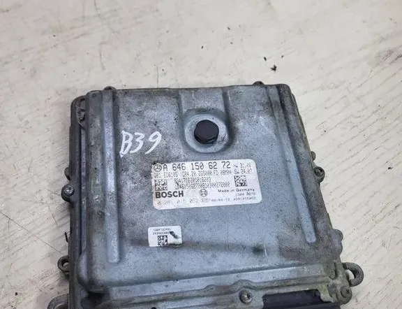 Блок за управление на двигателя ECU